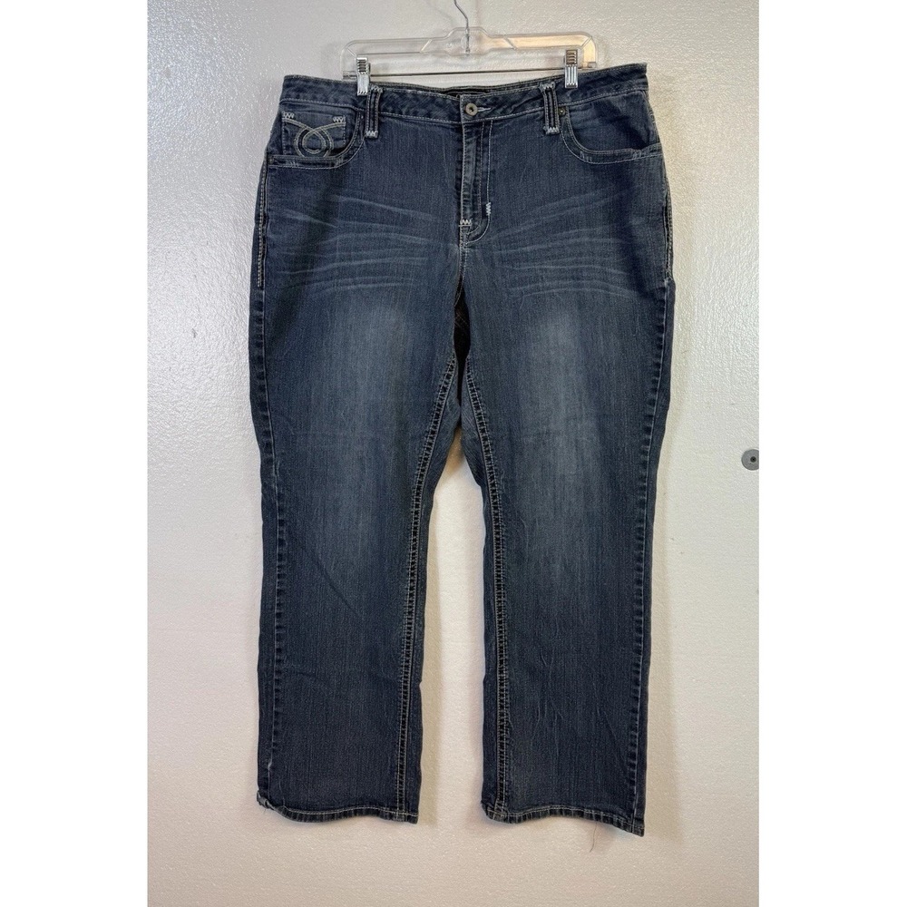 Cato Womens Jeans Sz 22W Plus Med Wash Straight Leg Stretch Blue Denim 5-Pocket